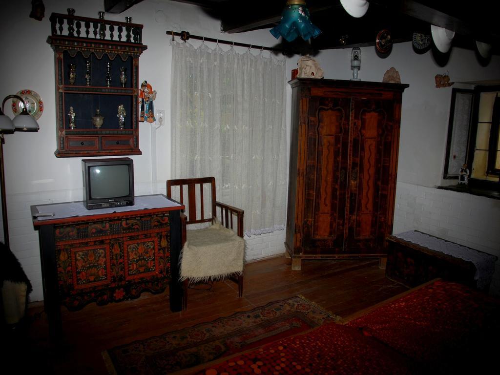 Natura Vendeghaz Pazmand Luaran gambar